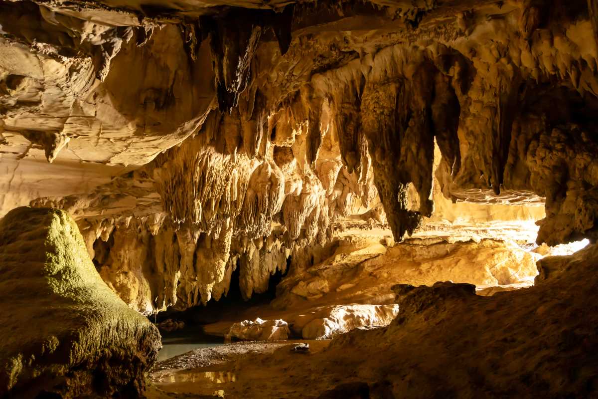 The Best Spelunking Spots in New Zealand